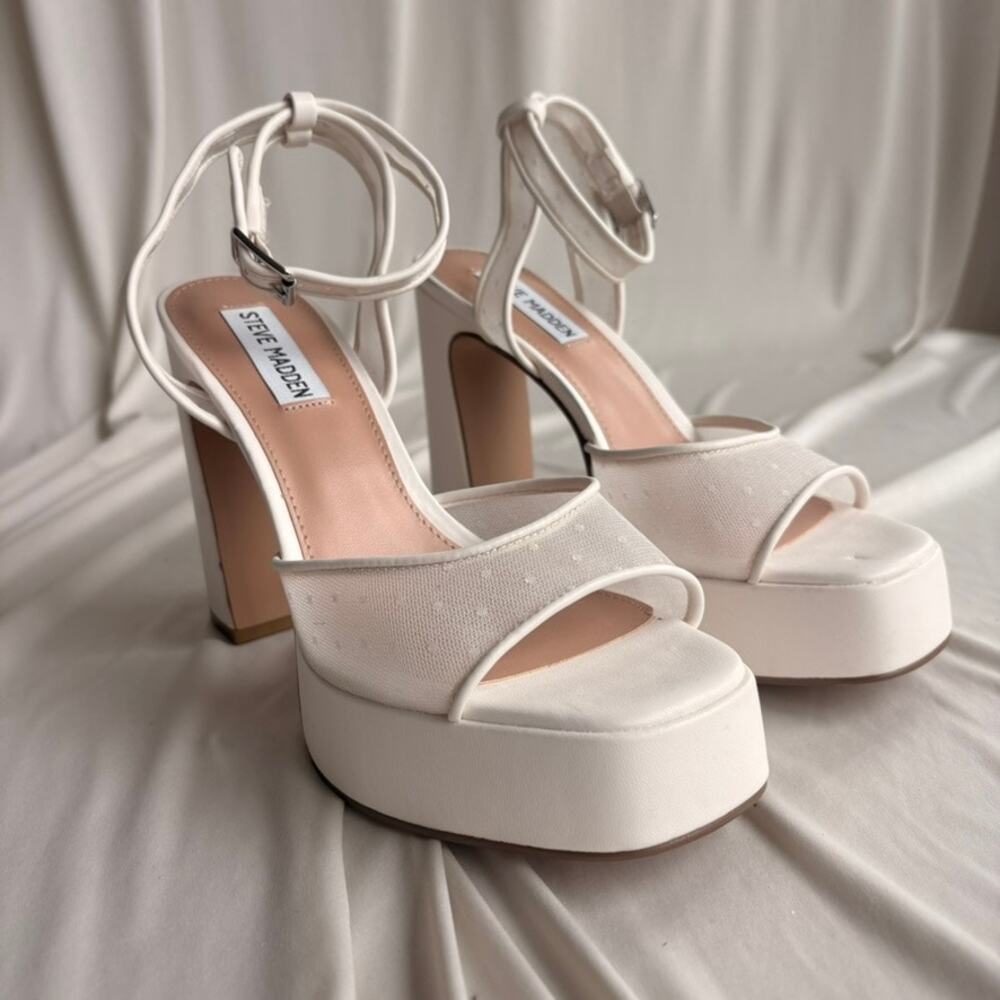 Steve Madden Liandra White Mesh Platform Sandals - Polka-Dot, Size 6.5
